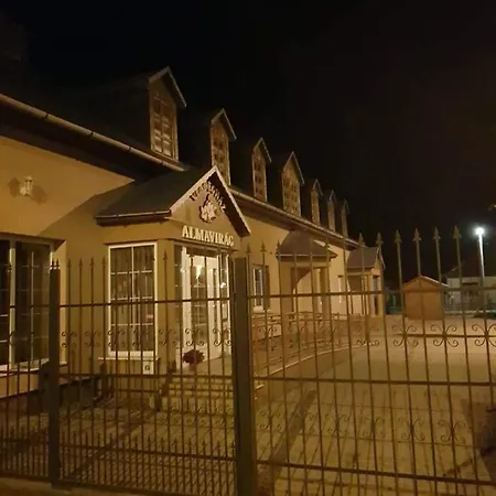 Guest house Almavirag Vendeghaz Porcsalma