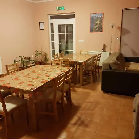 Almavirag Vendeghaz Guest house